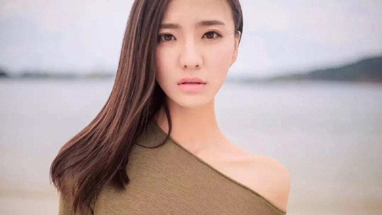 只能活一個劇照