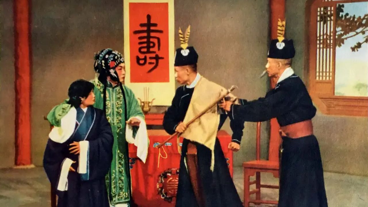 荒山淚劇照