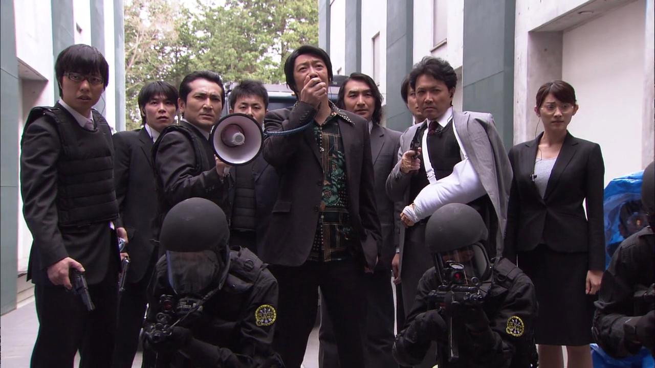 警部補 矢部謙三劇照