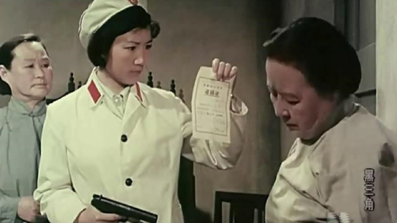 黑三角劇照