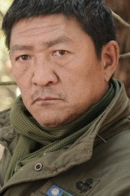 吳堅