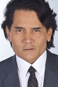 J·拉羅斯