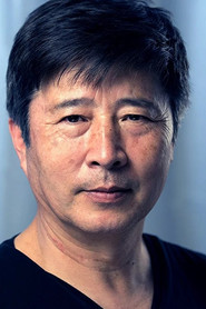 於大偉