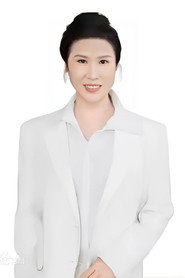 張小英