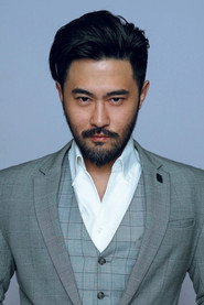 於磊