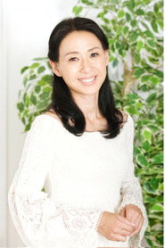 岸田裡佳